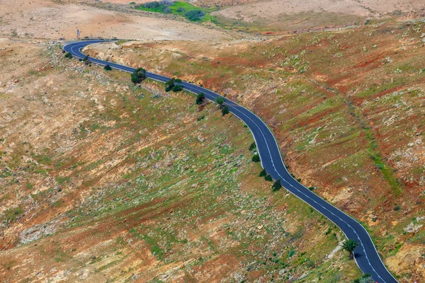 Montañas de Betancuria en la parte sur de la isla de Canarias Fuerteventura, España — Foto de Stock