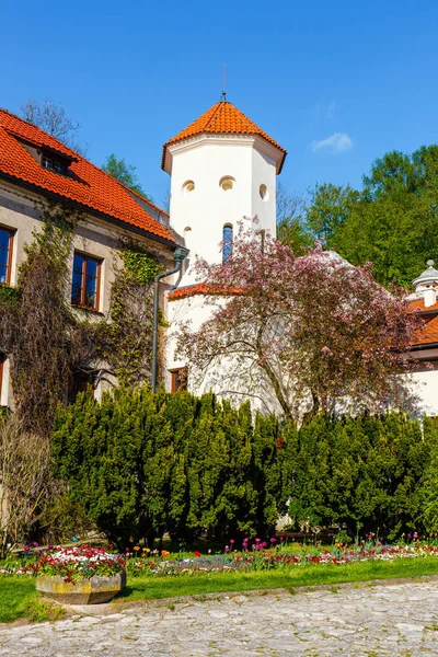 Kungliga slottet Pieskowa Skala nära Krakow, Polen — Stockfoto