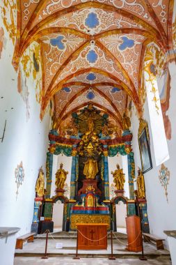 Slovakya, kırmızı Manastırı, 21 Mayıs 2017: İç ünlü kırmızı manastır Cerveny Klastor denilen Pieniny dağlarda, Slovakya