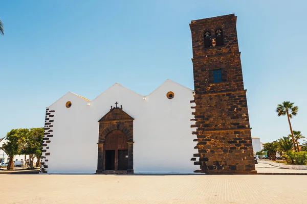 Kerk van onze Vrouwe van Candelaria in La Oliva, eiland Fuerteventura, Spanje — Stockfoto
