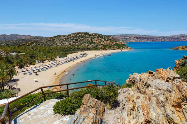 Famosa spiaggia di Vai con bella foresta di palme a est di Creta, Grecia — Foto Stock