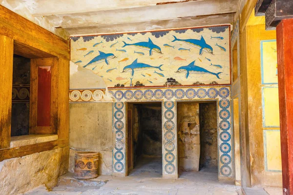 Knossos, Kreta, 10 juni 2017: Interieur van Minoïsch Paleis van Knossos. Knossos paleis is de grootste archeologische site van de Bronstijd op Kreta de Minoïsche beschaving en cultuur — Stockfoto