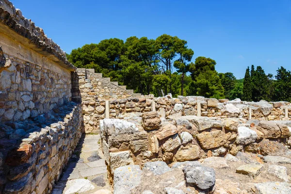 Schilderachtige ruïnes van het Minoïsche Paleis van Knossos op Kreta, Griekenland — Stockfoto