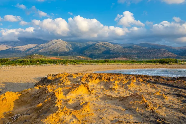 Bellissimo paesaggio montano di Creta vicino a Malia, Grecia — Foto Stock