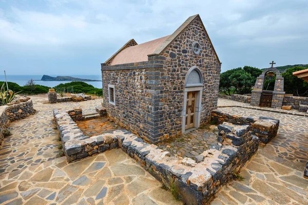 Basílica Cristã Poros Elounda na Península de Kalydon, Creta, Grécia — Fotografia de Stock