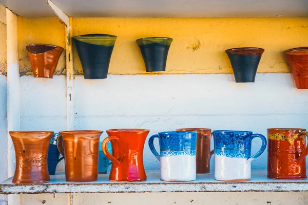 Platos tradicionales de cerámica pintada de Creta, Creta, Grecia —  Fotos de Stock