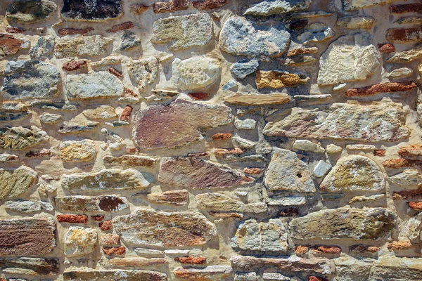 Taş duvar artalanları kullanabilirsiniz