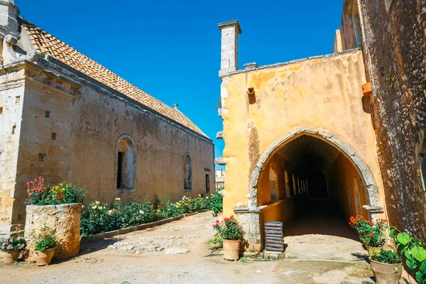 Visa på basilikan Arkadi-klostret på Kreta, Grekland — Stockfoto