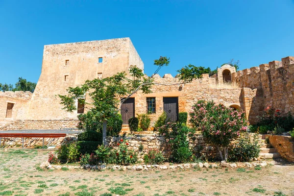 Widok z zabytkowego weneckiego fortu Kazarma. Sitia, Crete — Zdjęcie stockowe