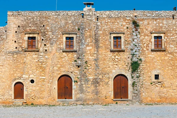 阿尔卡季修道院坐落在东南的 Rethymnon，希腊克里特岛 — 图库照片