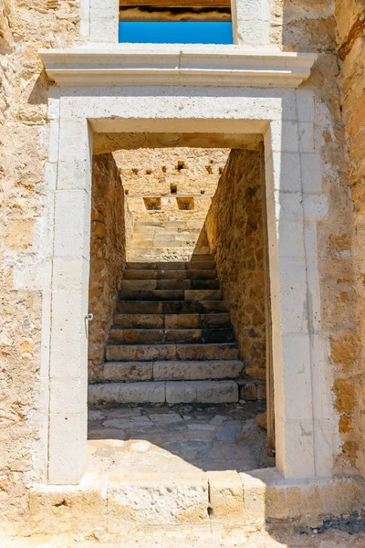 View of the historic venetian fort of Kazarma. Sitia, Crete — Stock Photo, Image