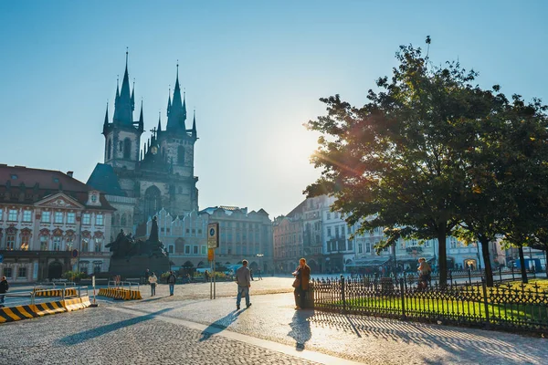 Czech Republic, Prague, September 29, 2017: Autumn morning on the Old Town square. Cityscape in Prague, capital of Czech Republic — Stock Photo, Image