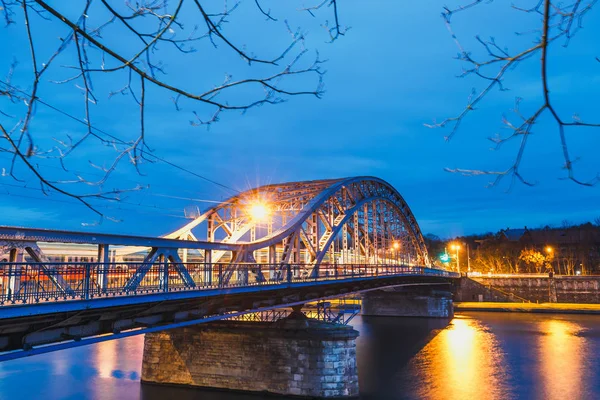 Вид на мост Пилсудского в Польше — стоковое фото