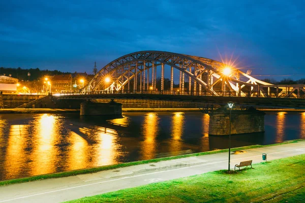 Перегляд Pilsudzki моста у м. Краків, Польща — стокове фото
