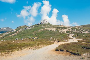 Karpatlar, Transilvanya ve Romanya 'daki Bucegi dağları 