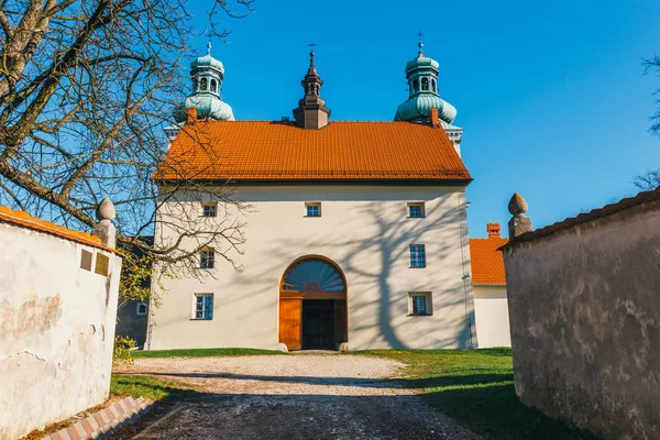 Mosteiro de Camaldolese na colina em Bielany, Cracóvia, Polónia — Fotografia de Stock