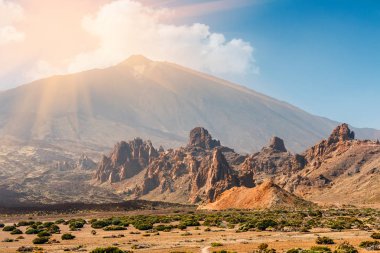 El Teide yanardağının kalderasında gün doğumu, Tenerife, Kanarya Adaları
