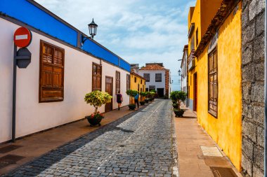 Garachico, Tenerife, Kanarya Adaları, İspanya sokaklarındaki renkli binalar