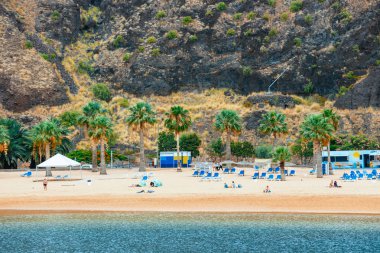 Santa Cruz de Tenerife, İspanya, 10 Haziran 2015: Teresitas plaj Santa Cruz, Tenerife, Kanarya Adaları, İspanya