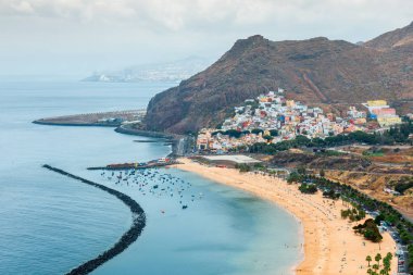 Teresitas beach yakınındaki Santa Cruz de Tenerife, Kanarya Adaları, İspanya