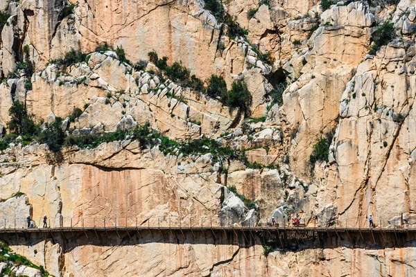 Caminito Del Rey - ορεινό μονοπάτι κατά μήκος απόκρημνων βράχων στην Ανδαλουσία, Ισπανία — Φωτογραφία Αρχείου