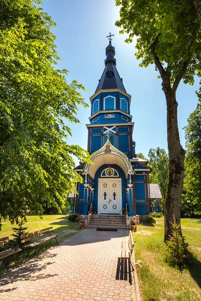 Iglesia ortodoxa en Puchly village, noreste de Polonia, Europa — Foto de Stock