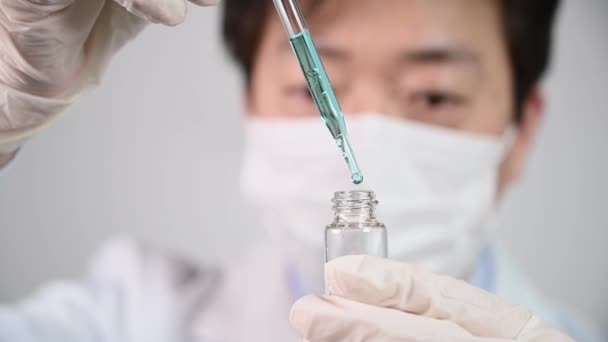 Scientist Hands Dropper Pipette Examining Samples Liquid — Stock Video