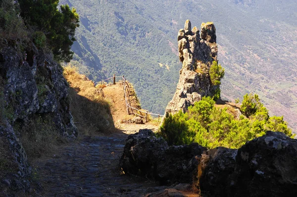 El Hierro - View down into the El Golfo valley from Mirador de Jinama and the Mirador de Izique on El Hierro, Canary Islands, Spain. — Stock Photo, Image