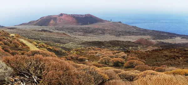 Paesaggio vulcanico vicino al faro di Orchilla, isola di El Hierro. Spagna — Foto Stock