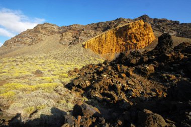 El Hierro - turuncu kayalar ve siyah lav, Kanarya Adaları, İspanya