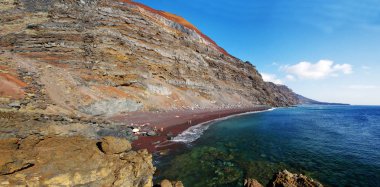 Kırmızı kum plaj - Playa del Verodal Hierro, Kanarya Adaları, İspanya