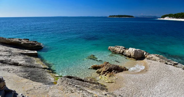 Dalmaçya Nın Ünlü Güzel Primosten Kasabasındaki Küçük Taş Plaj Dalmaçya — Stok fotoğraf