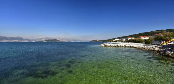 Gyönyörű Táj Kristálytiszta Víz Adriai Ciovo Sziget Közelében Trogir Város — Stock Fotó