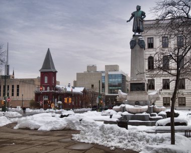 Syracuse, New York'da görev