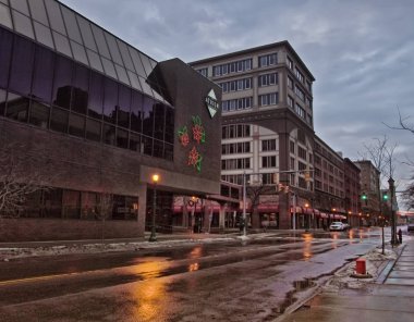 West Washington Street