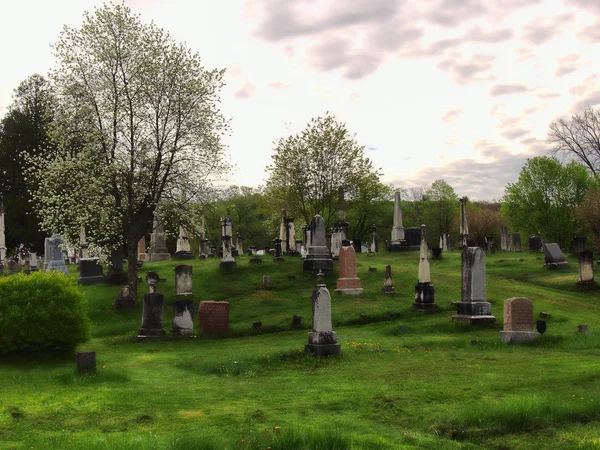 Viejo cementerio en Willet, Nueva York —  Fotos de Stock