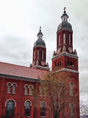 güzel kırmızı kilise 