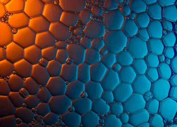 iki renkli su köpük