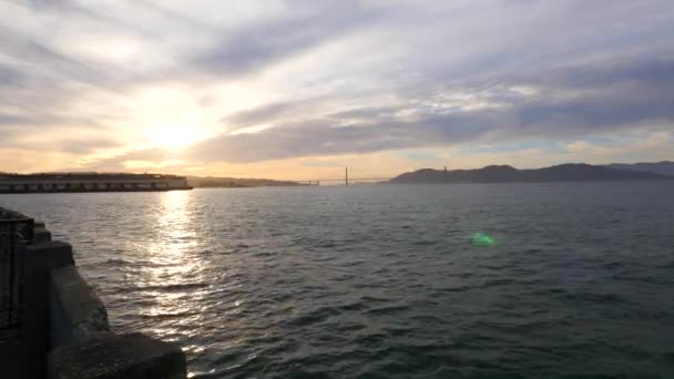 Ângulo de tiro de Golden Gate Bridge — Vídeo de Stock