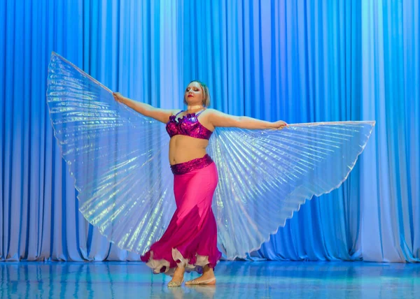 Dans, Sahne, Gösteri, Kadın, Vücut