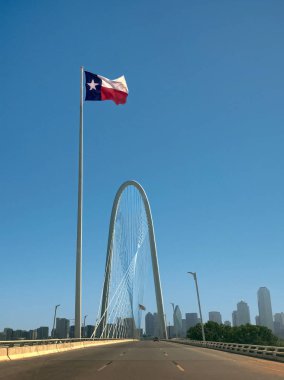 Dallas, Teksas 'taki Margaret Hunt Tepesi Köprüsü