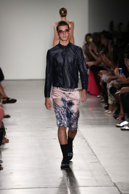 custo barcelona defile