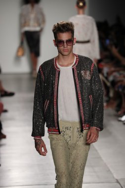 custo barcelona defile