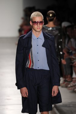 custo barcelona defile