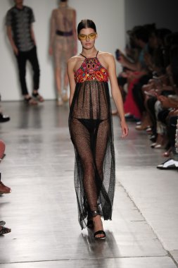  custo barcelona defile