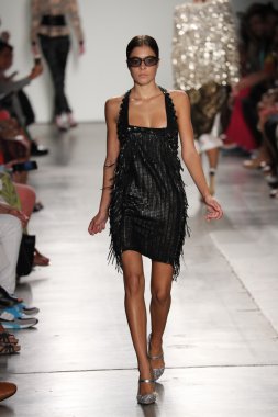  custo barcelona defile