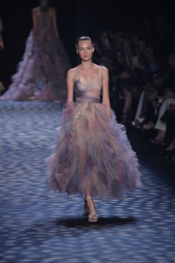 New York Moda Haftası sırasında Marchesa defile