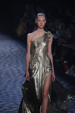 New York Moda Haftası sırasında Marchesa defile