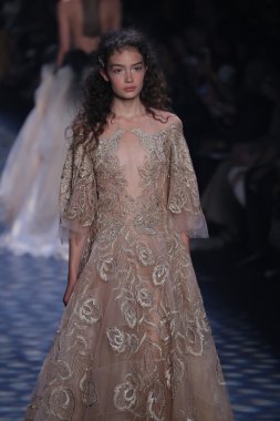 New York Moda Haftası sırasında Marchesa defile