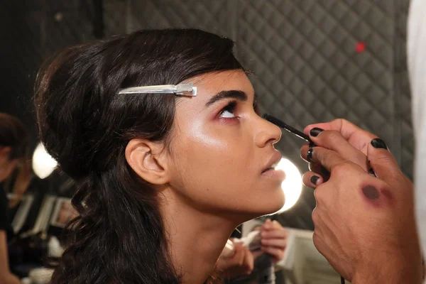 Backstage before the Anna Sui Fashion Show — Stock Photo, Image